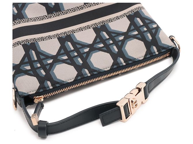 Borsa a mano Pouch Nomad in tessuto tecnico Macrocannage DiorTravel blu Dior - vista 5