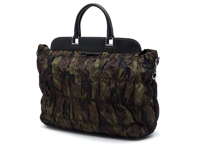 Borsa a mano Prada Tessuto Gaufre Camouflage marrone - vista 2