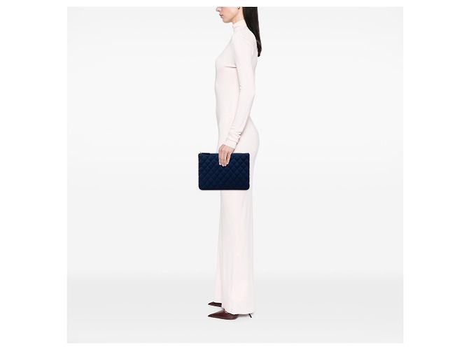 Clutch in Jersey Trapuntato Blu Chanel Medium - vista 7