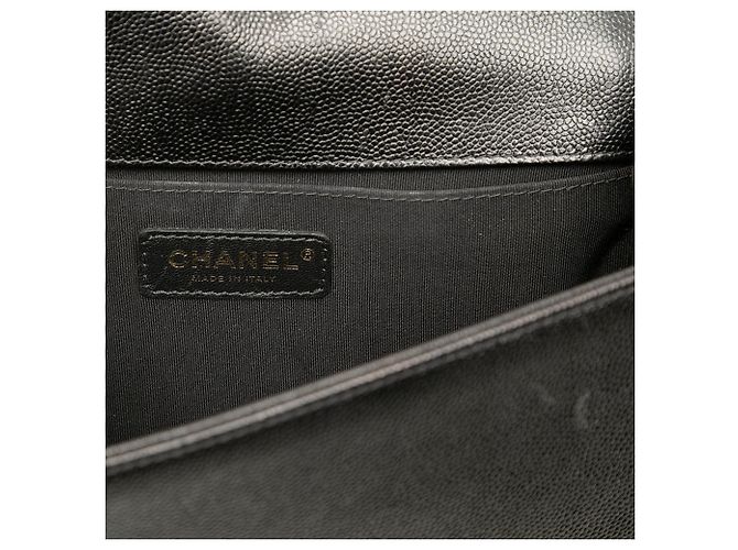 Borsa a tracolla Chanel Old Medium Chevron Caviar Boy Flap nera Nero - vista 5