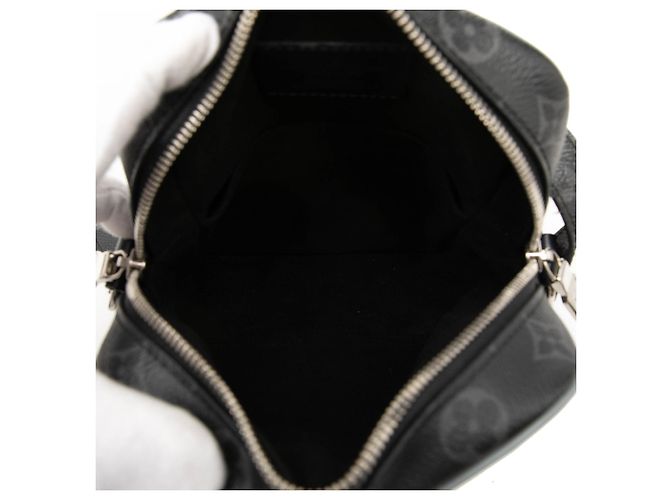 Borsa a tracolla blu Louis Vuitton Epi Monogram Danube PM - vista 4