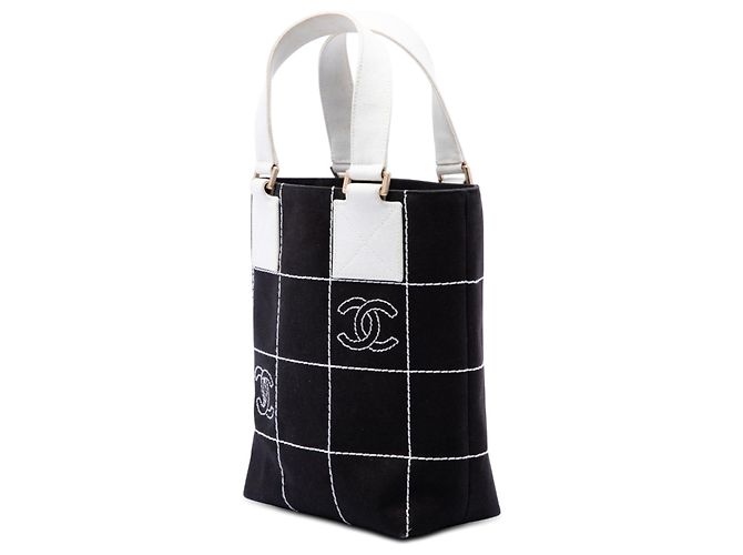Schwarzer Chanel Small CC Chocolate Bar Canvas Tote - Ansicht 2