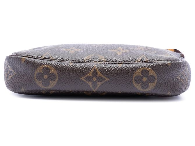 Sac à main Louis Vuitton Monogram Mini Pochette Accessoires marron - vue 3