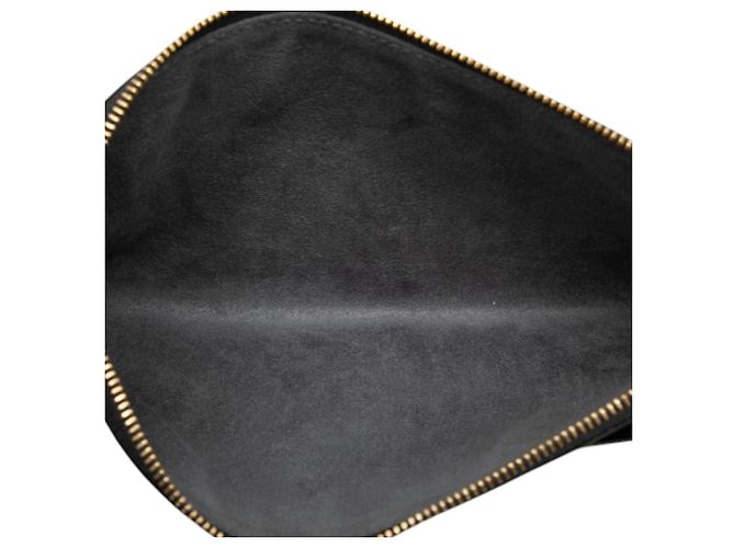 Borsa a tracolla Louis Vuitton Epi Pochette Accessoires nera Nero - vista 4