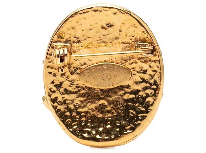 Spilla ovale CC placcata oro Chanel Gold D'oro - vista 2