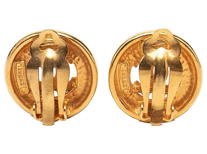 Orecchini a clip rotondi Chanel CC placcati oro D'oro - vista 2