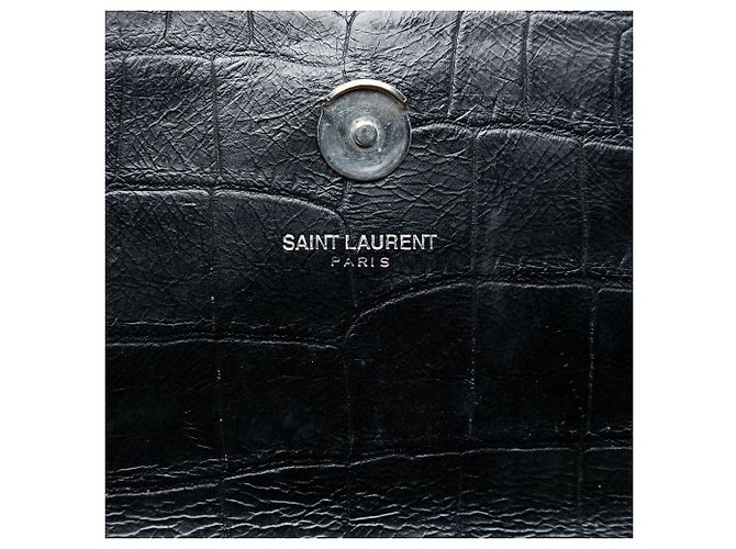 Piccola borsa a tracolla Kate con stampa a rilievo e nappa nera Saint Laurent Nero - vista 5