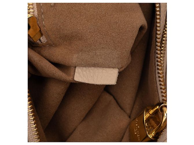 Borsa Louis Vuitton Monogram Mahina Selene MM Beige - vista 6