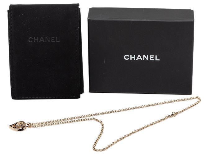 Collana con pendente a cuore placcato oro Gold Chanel CC D'oro - vista 5