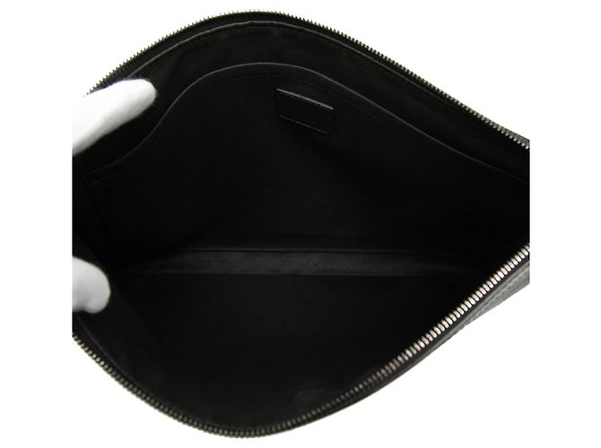Pochette Louis Vuitton Monogram Shadow Discovery nera Nero - vista 4