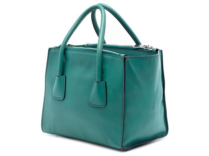 Double Bolso satchel Prada Glace Calf verde con dos bolsillos y doble asa - vista 2