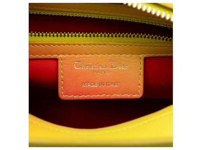 Borsa Lady Dior in pelle di vitello Ombre giallo, misura Medium - vista 5