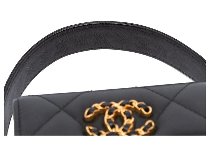 Portafoglio monete e borsa a tracolla Chanel 19 in agnello nero con catena - vista 7
