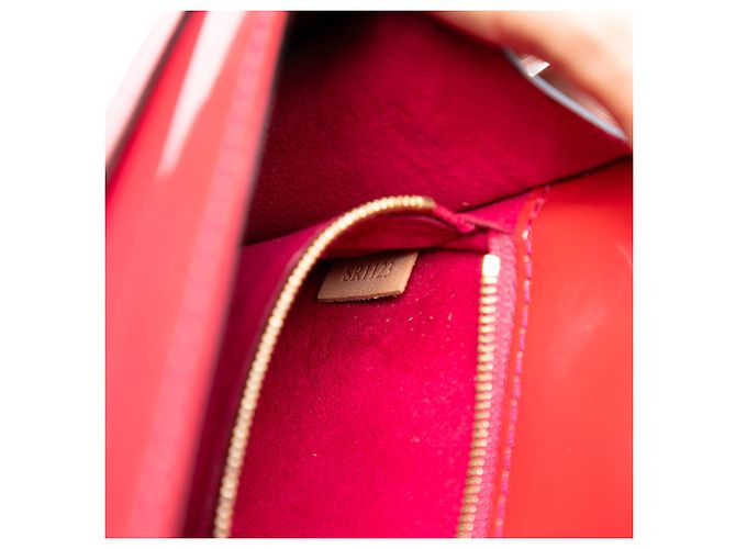 Borsa Louis Vuitton Vernis Monceau BB rossa Rosso - vista 5