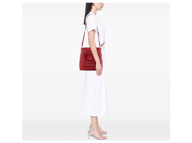 Borsa Tote Convertibile con Tasca Anteriore in Vitello Daino Rosso Prada - vista 6