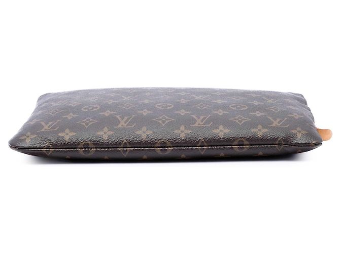 Clutch Louis Vuitton Monogram Etui Voyage MM Marrone - vista 3