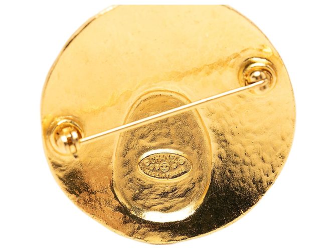 Spilla rotonda Chanel CC placcata oro Gripoix D'oro - vista 3