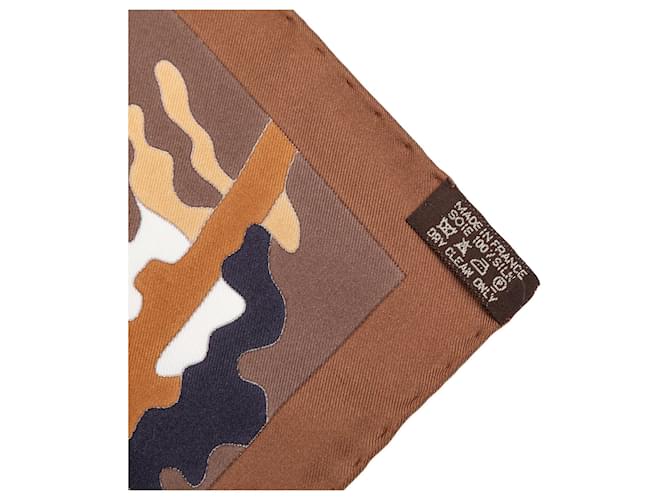 Sciarpa in seta Hermès Les Dix Cavaliers 90 marrone - vista 7