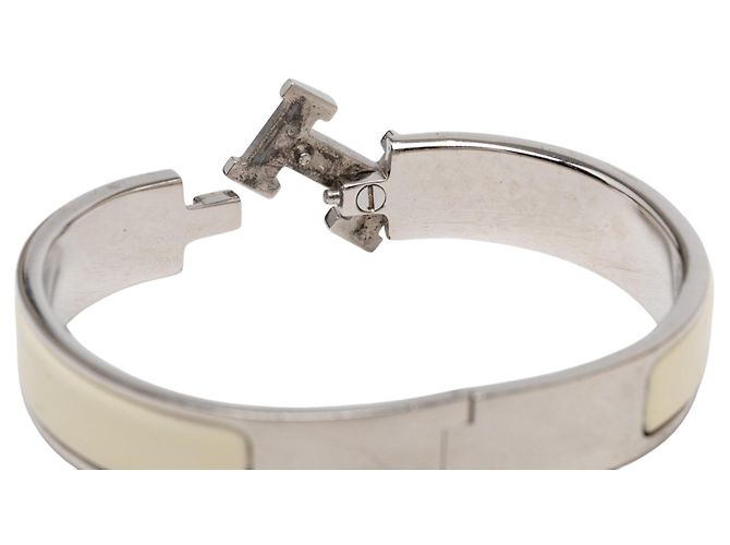 Bracciale Hermès Narrow Enamel Clic Clac H PM bianco - vista 5