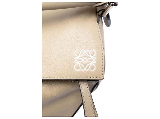 Borsa LOEWE Medium Puzzle in pelle di vitello beige - vista 5