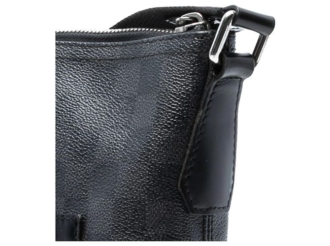 Borsa a tracolla Louis Vuitton Damier Graphite Mick MM nera Nero - vista 6