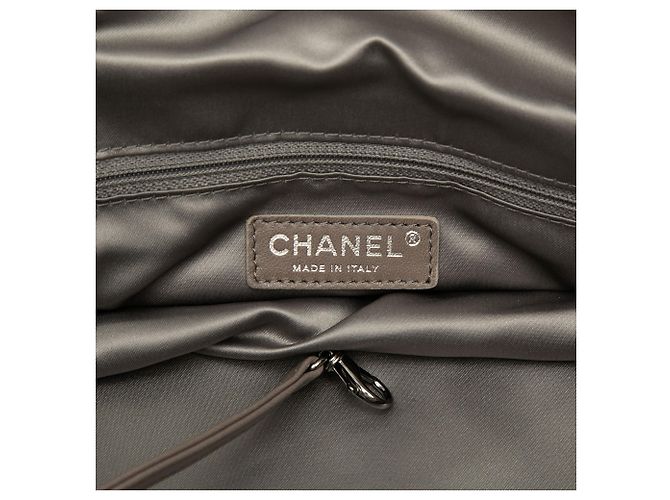 Borsa a tracolla Lady Braid in pelle di vitello nera Chanel Nero - vista 5