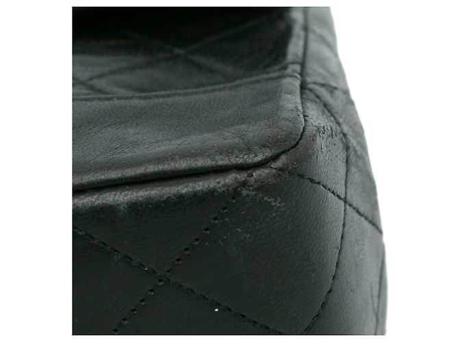 Borsa a tracolla Chanel in agnello trapuntato nero - vista 10
