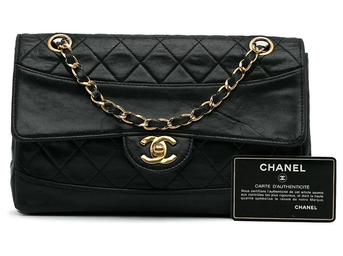 Borsa a tracolla Chanel in agnello trapuntato nero - vista 18