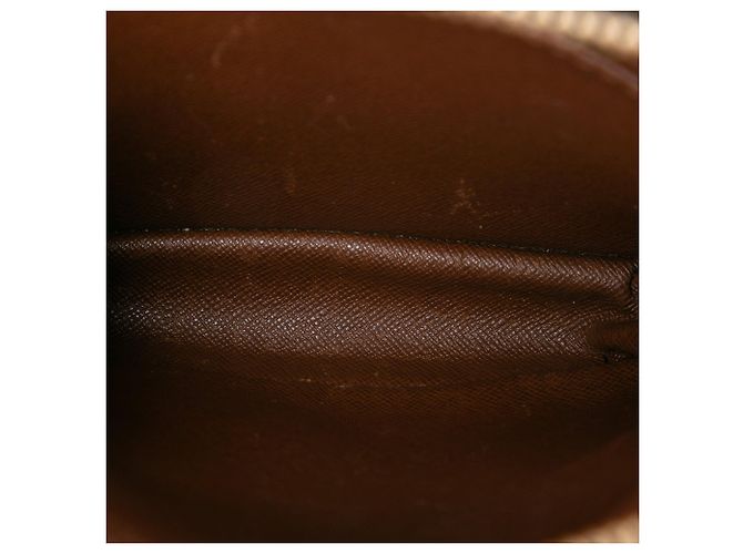 Borsa a tracolla Louis Vuitton Monogram Danube marrone - vista 4