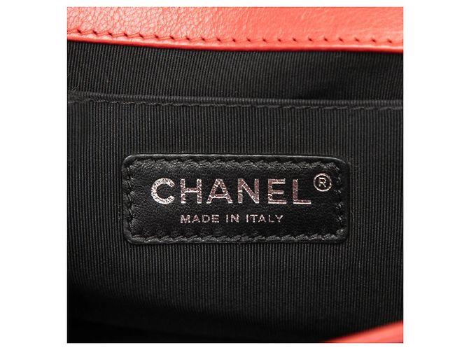 Borsa a tracolla Chanel Old Medium Boy Flap in agnello trapuntato rosso - vista 5