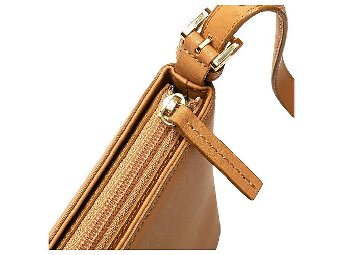 Borsa a tracolla in pelle color tan Burberry Cammello - vista 8