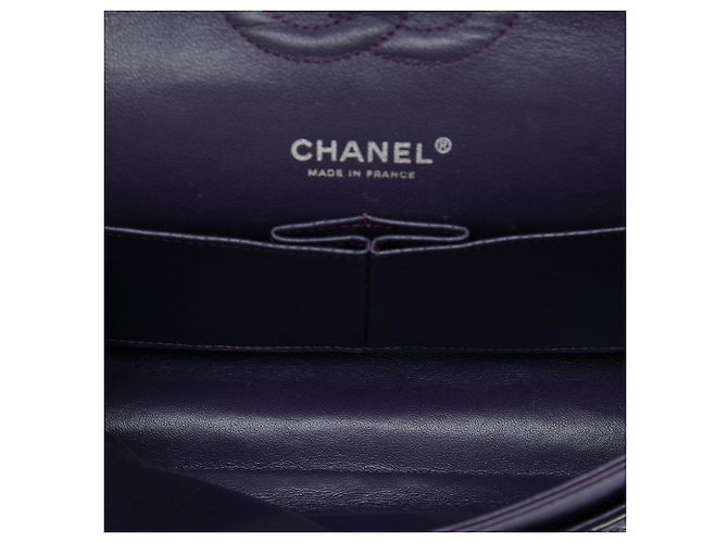 Borsa a tracolla Chanel Medium Classic Patent Double Flap viola Porpora - vista 4