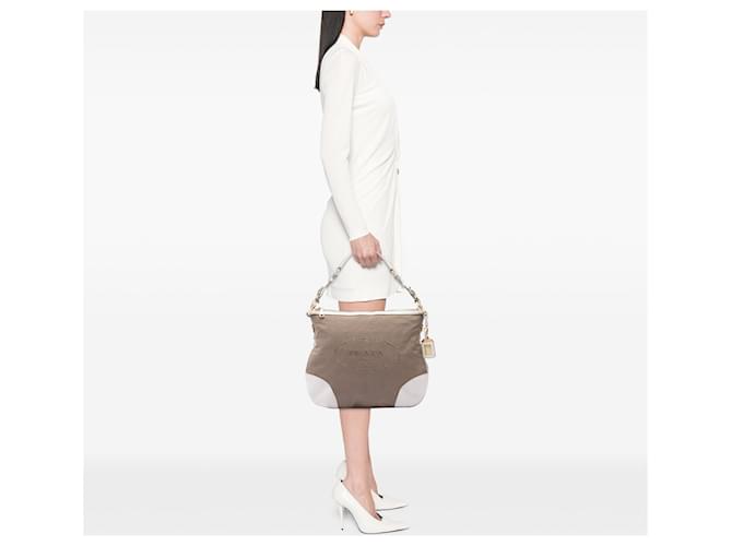 Weiße Prada Canvas Canapa Logo Schultertasche - Ansicht 6