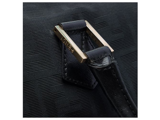 Borsa Boston in tela Zucca Fendi nera Nero - vista 6