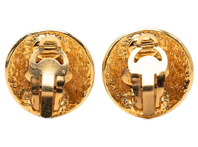 Orecchini a clip rotondi Chanel CC placcati oro D'oro - vista 2