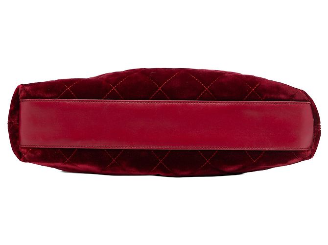 Chanel CC gesteppte Samttasche mit Tragegriff in Rot - Ansicht 3