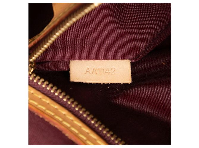 Borsa Louis Vuitton Monogram Vernis Brea MM rossa Rosso - vista 6