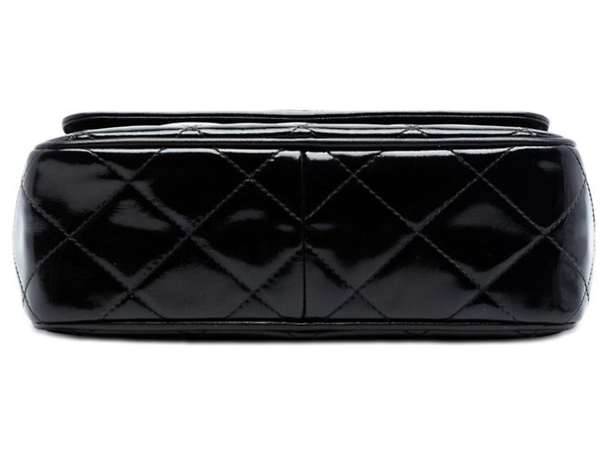Borsa Camera Chanel CC trapuntata in vernice nera Nero - vista 3