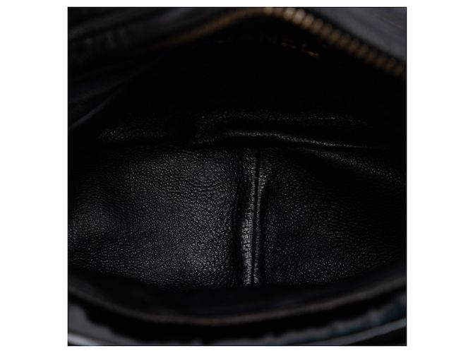 Borsa Camera Chanel CC trapuntata in vernice nera Nero - vista 4