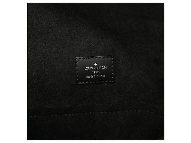 Borsa Louis Vuitton Epi Cluny BB nera Nero - vista 5