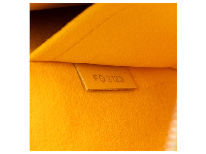 Pochette Louis Vuitton Epi Neverfull gialla Giallo - vista 6