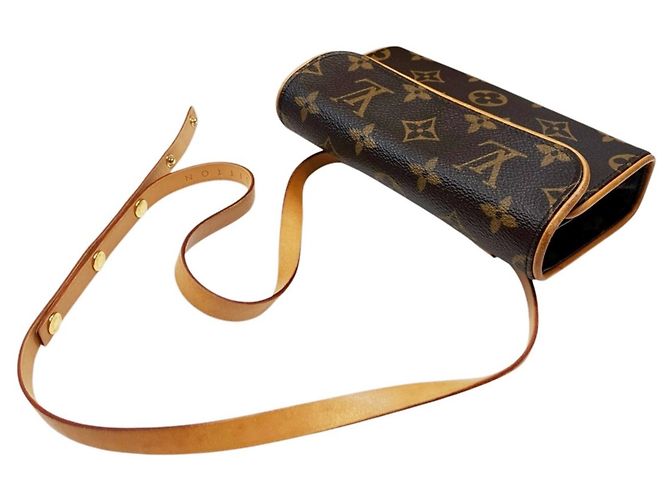 Pochette Florentine Louis Vuitton Cintura Castaño - vista 9