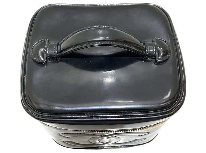 Bolso Vanity de piel esmaltada Chanel Negro - vista 7