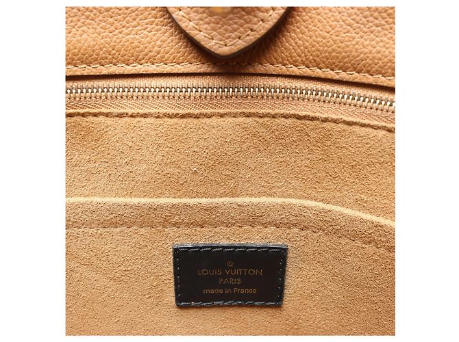 Borsa a mano 2Way Louis Vuitton On My Side MM Monogram Leather marrone x nero M53823 - vista 18