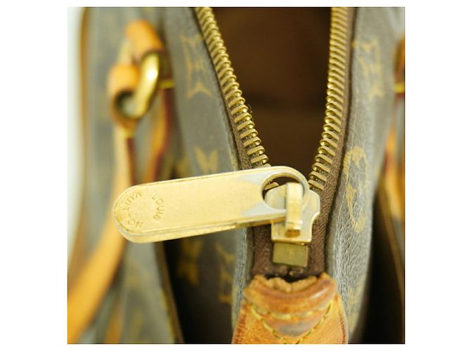 Borsa Tote Louis Vuitton Monogram Totally PM Marrone - vista 9
