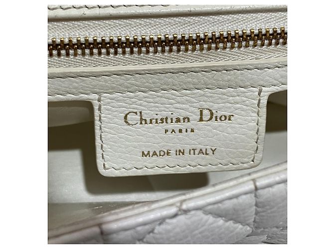 Borsa a tracolla Christian Dior Caro Small in pelle di vitello Bianco - vista 4