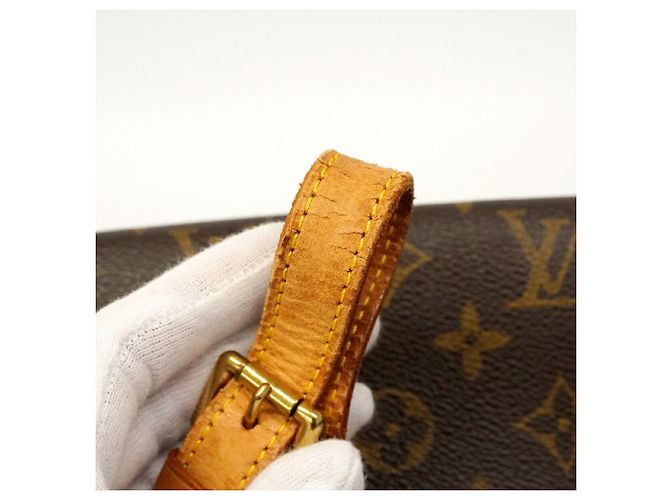 Borsa a Spalla Louis Vuitton Monogram Musette Salsa Marrone - vista 9
