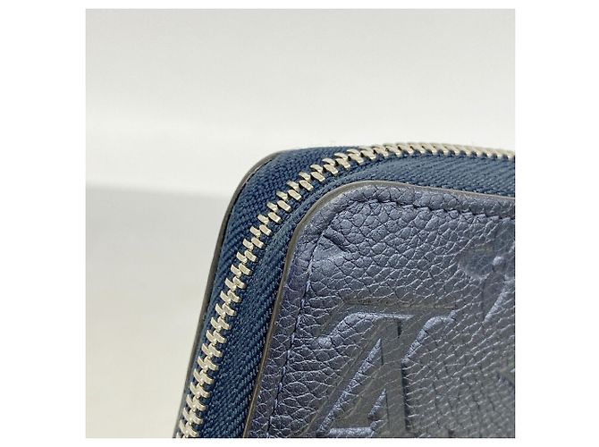 Louis Vuitton Monogram Empreinte Flower Stud Zippy Wallet Blau - Ansicht 6