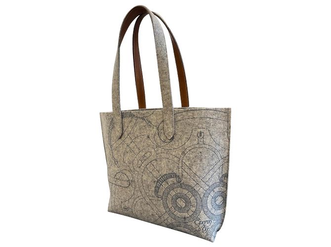 Borsa Hermès Karimi Tote MM in feltro e Swift - vista 3