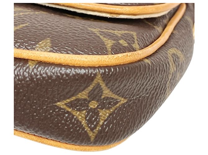Pochette Cancun di Louis Vuitton in Monogram Canvas Marrone Monogramma - vista 5